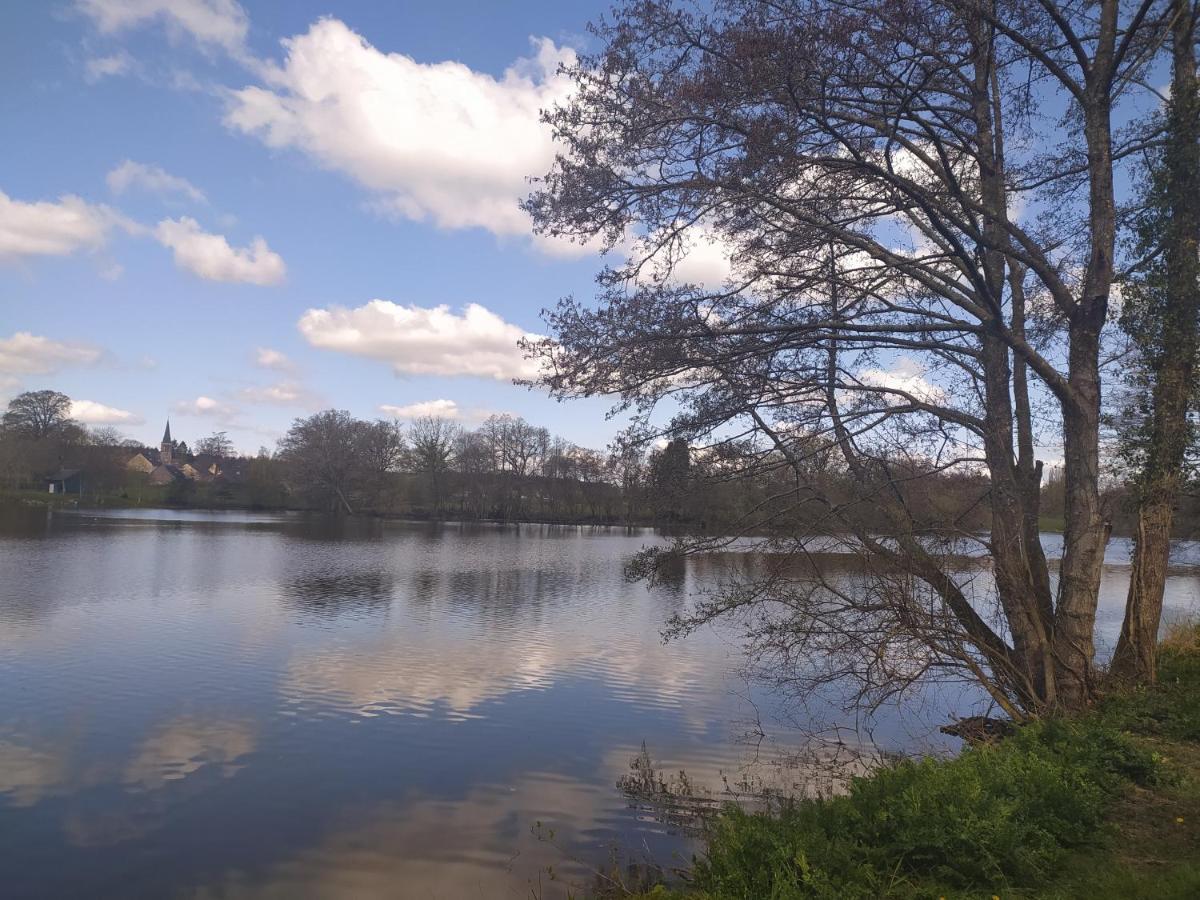 La Chaussee D'Olivet En Mayenne Exteriér fotografie